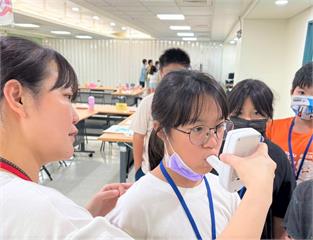 菸害防制向下扎根！部桃新屋分院夏令營寓教於樂 點燃學童健康意識