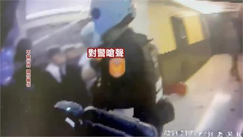 台北中山酒店爆衝突　男持球棒、斧頭叫囂！快打部隊將人壓制
