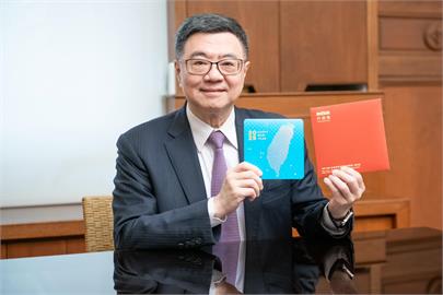 快新聞／農曆新春將至　卓榮泰親曝「金蛇年」賀卡設計理念