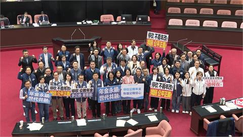「黨產條例」修正案進行黨團協商　柯文哲力推代孕現身立法院