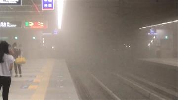 高雄鐵路地下化 活塞效應掀起隧道粉塵
