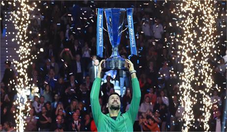 快新聞／花103分力退地主選手　喬科維奇ATP年終賽破紀錄奪第7冠