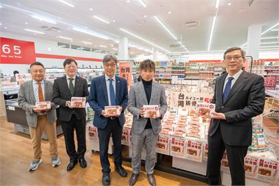 限量「臺灣排骨便當」首登日本關西超市 ！陳駿季：持續拓展臺灣豬肉在日市場