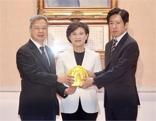 川普關稅遭聯邦上訴法院裁定違法　鄭麗君：繼續爭取更合理稅率