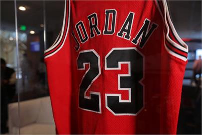 NBA／喬丹1998年冠軍賽首戰球衣！3.15億落槌創史上最高價