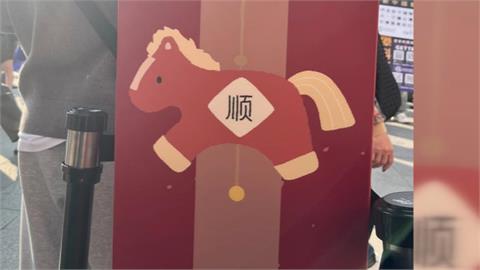 台北燈節狀況多？　西門燈區裝置出現簡體字
