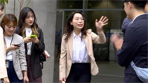 李有宜退黨遭質疑被冷暴力? 黨主席黃國昌:完全不知道