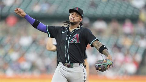 MLB／響尾蛇明星二壘手太常「請假」！外媒爆料「隊友不滿」他「這麼做」