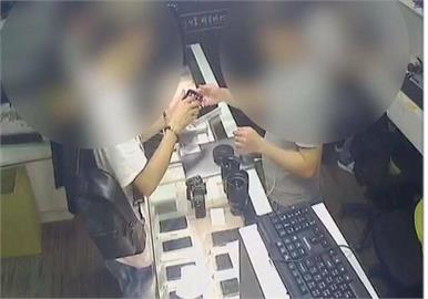 快新聞／民眾黨工不滿「這件事」　憤而偷攝影器材變賣遭起訴
