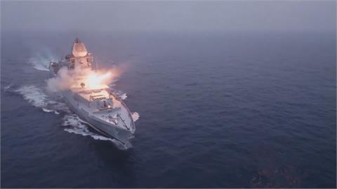 印度積極升級軍隊實力　三艘國造艦同日下水抗中意味濃厚