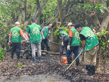 快新聞／民進黨北市黨部志工團赴嘉義水上　完成災區重建階段性任務