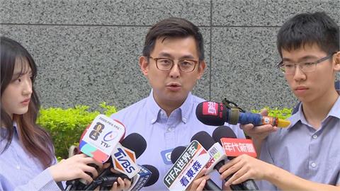 快新聞／柯文哲下令驅趕！黃國昌稱「戰友都不見」　卓冠廷嗆：怎麼不寫被誰趕走