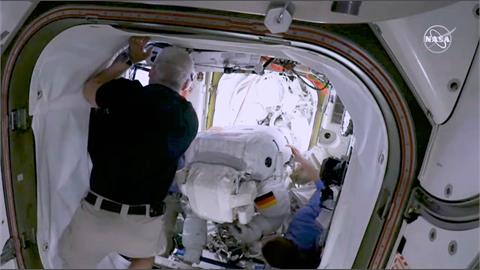 德國太空人頭盔積水　專家：設備老舊
