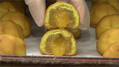 包材漲15％餅舖自行吸收！　24小時趕工　日產20萬顆月餅