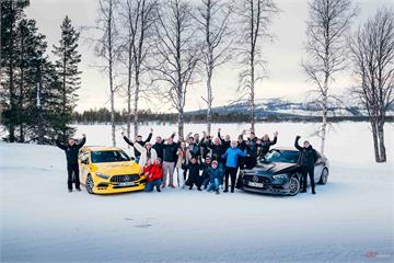Mercedes-Benz Pass 賓士暢行冬季限定禮遇