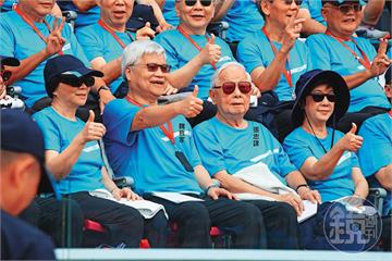【輸誠川普再加碼】川普大勝強人之姿再臨　科技大咖加碼美國輸誠
