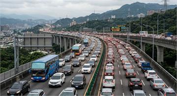 車主注意！牌照稅新制大鬆綁　財政部放寬免稅資格「最多省1.1萬」