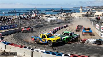 NASCAR卡車賽驚奇逆轉！里格斯施壓逼對手失誤奪冠