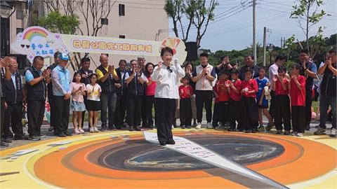 全國唯一「日晷公園」啟用　親子打卡新熱點