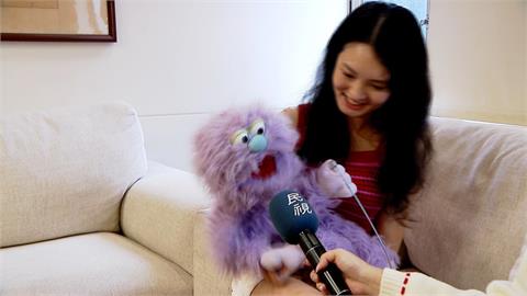 對抗過年魔王提問！　正妹腹語師、古德教「這句」解套