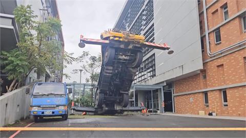 宜蘭科學園區重大工安事故　吊車翻覆工人高空墜落1死1傷