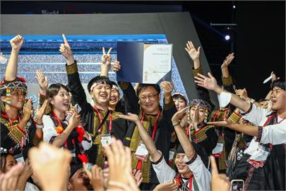 快新聞／台灣之光！　尼布恩、寶來國中合唱團勇奪世界合唱大賽雙金