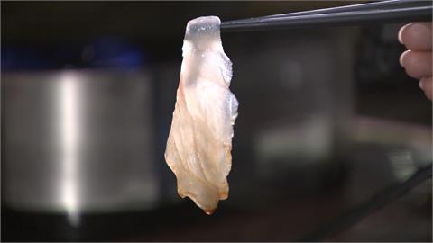遠赴日本苦學三年　鮮甜河豚魚肉嫩、魚頭充滿膠質