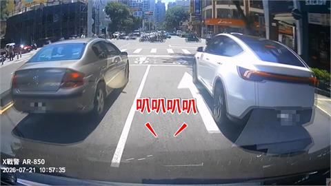 急送缺氧新生兒就醫! 轎車不讓道 救護車駕駛氣炸