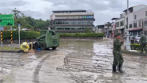 不斷更新／繼續豪雨假？屏東率先宣布了　28日全台22縣市停班課情形一次看