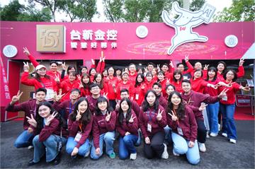 台新金釋出逾3500職缺！MA年薪逾百萬　前進各校求才 