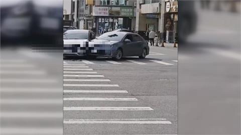 按喇叭爆行車糾紛　釀出開車連環衝撞4人傷