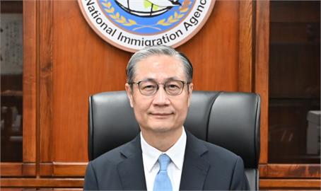 快新聞／與中配議題無關！基於家庭考量　移民署長鐘景琨提前3個月退休