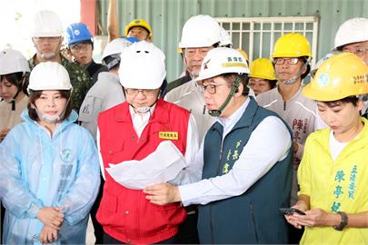 快新聞／豪雨重創台南！黃偉哲下令閒置校舍改造收容所　助災民度難關
