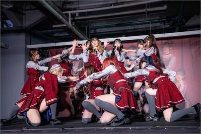 快新聞／AKB48台北華山紀念握手會　數千粉絲爭睹風采