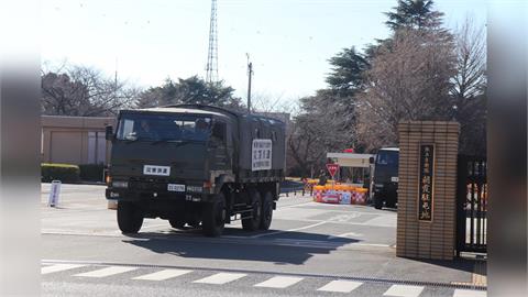 日本自衛隊朝霞基地　垃圾放置場傳火警濃煙密布