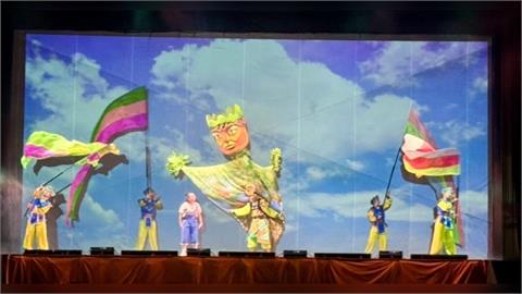 紙風車368藝術工程前進宜蘭  大樹公講在地故事