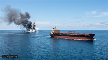 阿曼外海驚傳爆炸！油輪附近現巨大水花幸無受損