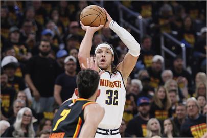 NBA(影)/雷霆榜眼關鍵時刻手抖兩罰不進 高登4秒飆進致勝3分搶下系列賽首勝