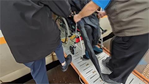 台鐵愛心通報疑未落實　身障旅客花蓮到站下不了車