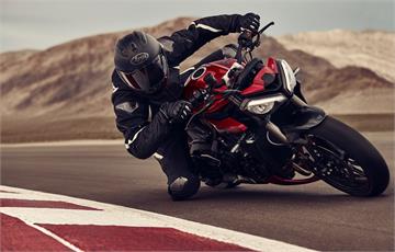 Moto2™賽道技術加持 x 英國凱旋三缸動力 : 2023 Street Triple車系在台發表