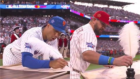 MLB(影)／致敬250年的經典！全明星「拿巨大羽毛筆簽名」復刻簽署「獨立宣言」