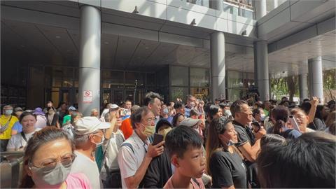柯叔元、林玟誼合體見粉絲　Hi　Bye福利放送