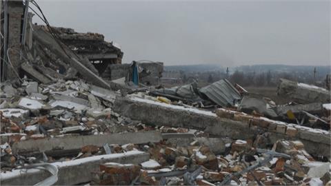 遭俄極力奪取狂轟猛炸成廢墟　烏東城市「巴克馬特」7千居民死守家園