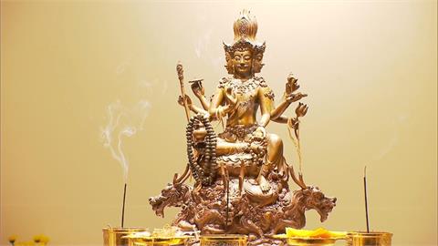 四面佛參拜方向藏內幕!他揭1狀況可「逆時針拜」點名2大忌:下次恐失靈