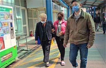 柯父病逝「柯母淚灑殯儀館」　柯文哲能否返家奔喪？北所回應了