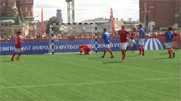 俄羅斯辦世足賽 莫斯科紅場變足球樂園