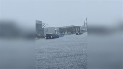 日本「破紀錄短期大雨情報」多處大淹　空冷暖濕空氣交錯暴雨如瀑布而下