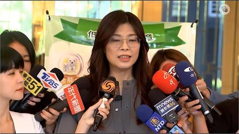 國黨魁選舉鄭麗文聲勢最高　深藍支持者批「背骨仔」