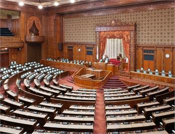 日本參議院選舉明登場　執政聯盟恐丟過半優勢