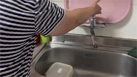 工程出包挖破管！淡水大停水4天　居民怒罵：沒侯侯做代誌